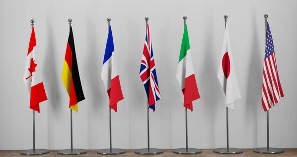 Flags of G7
